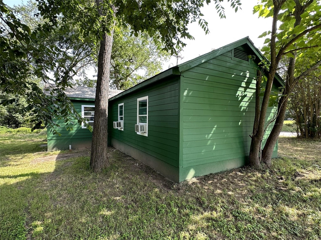 622 Scarbrough St - Photo 10