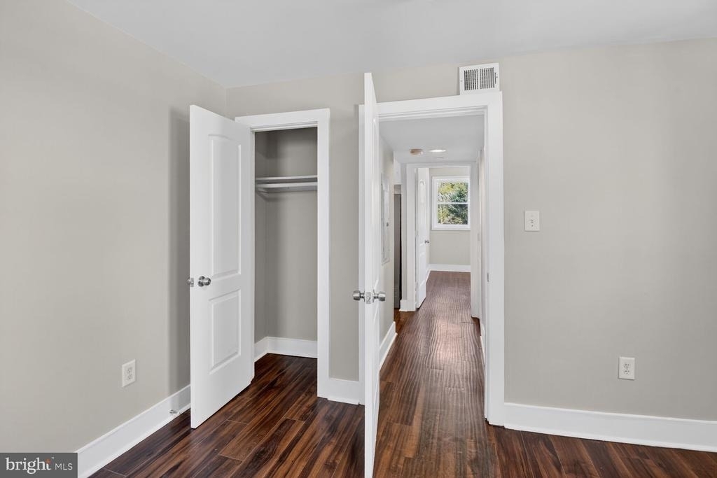 622 Eastern Avenue Ne - Photo 12