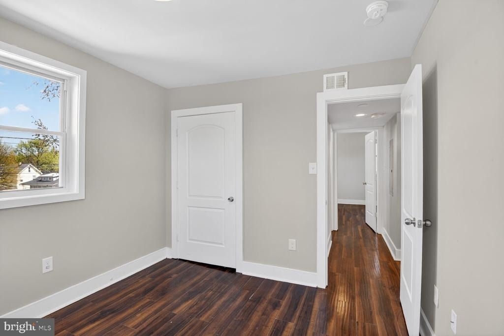 622 Eastern Avenue Ne - Photo 9
