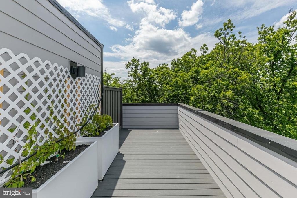 2601 30th Street Ne - Photo 23