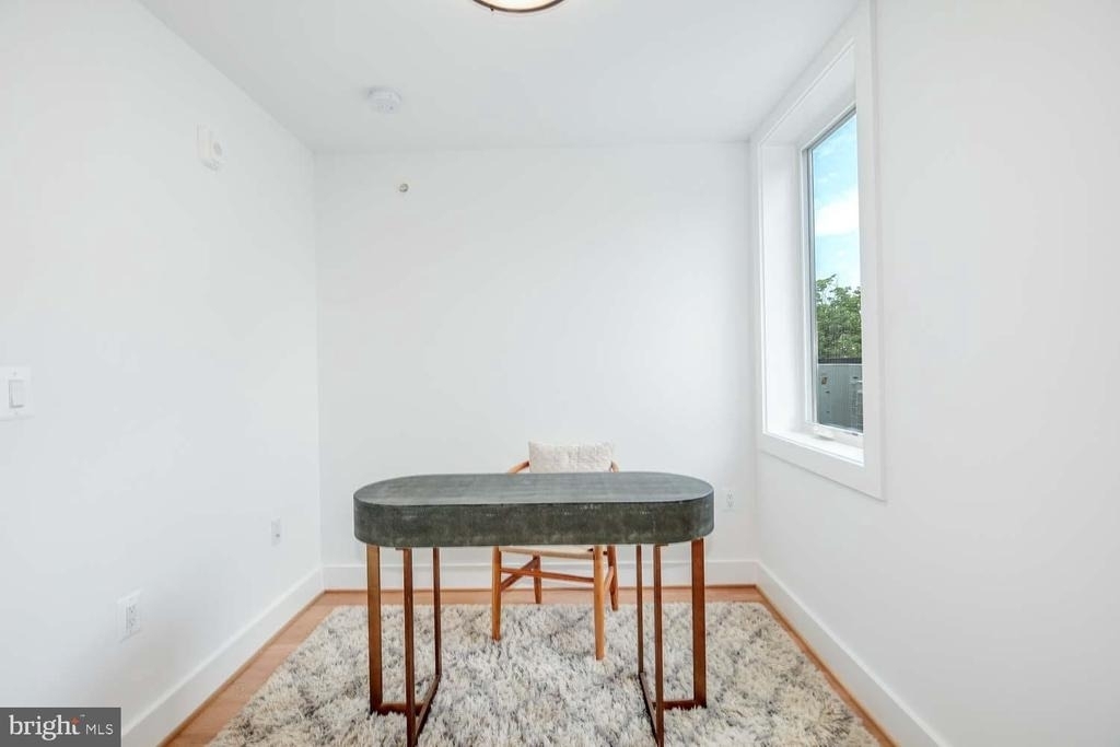 2601 30th Street Ne - Photo 17
