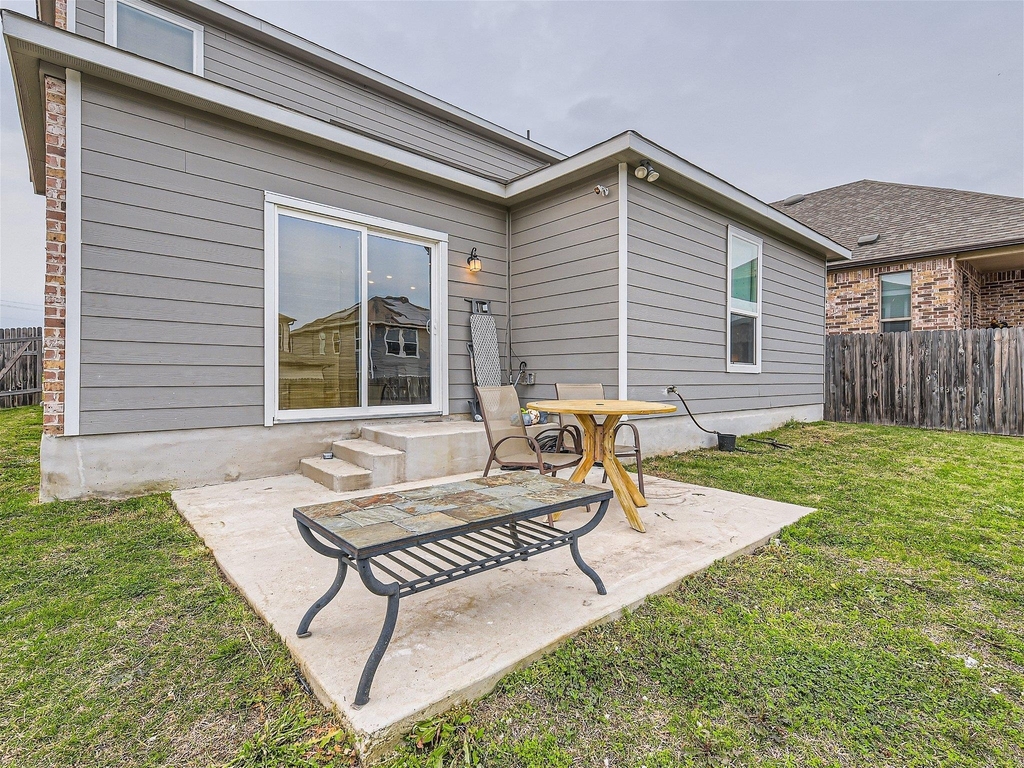 6521 Carriage Pines Dr - Photo 32