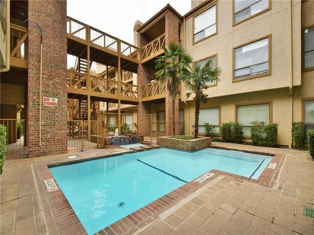 806 W24 St - Photo 0