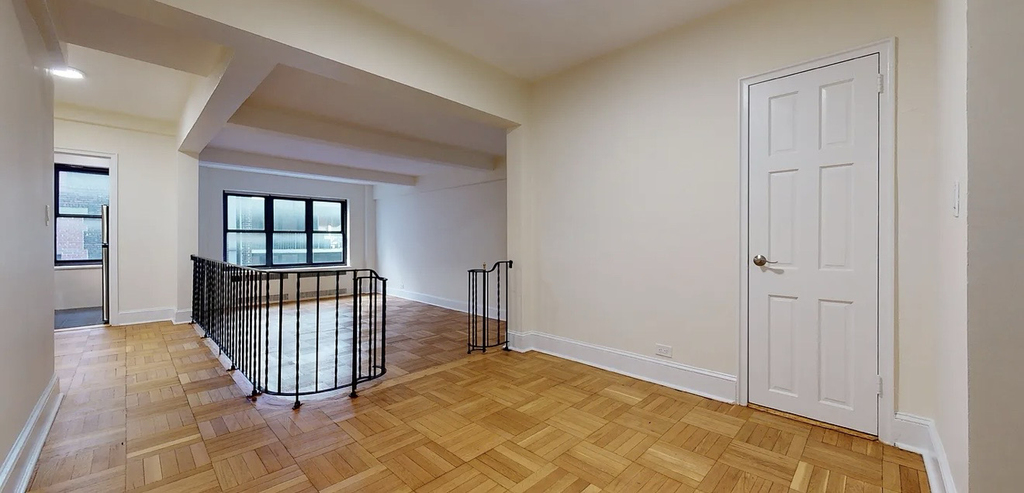141 East 56th Street - Photo 1