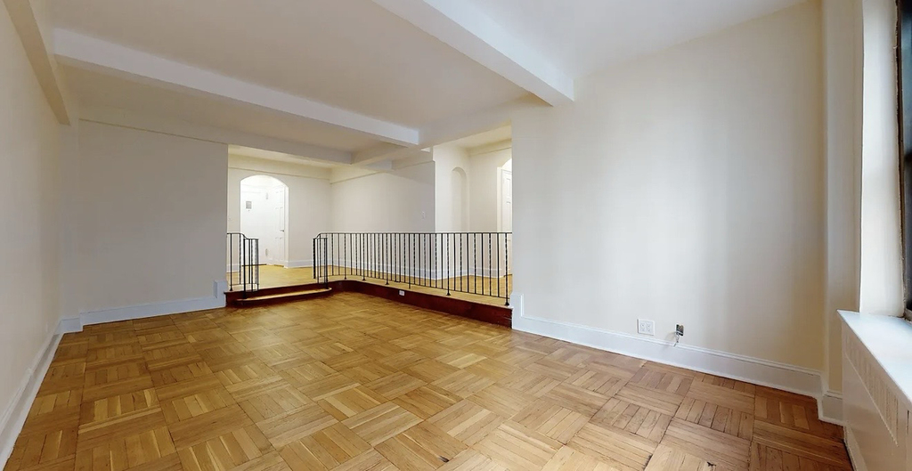 141 East 56th Street - Photo 2