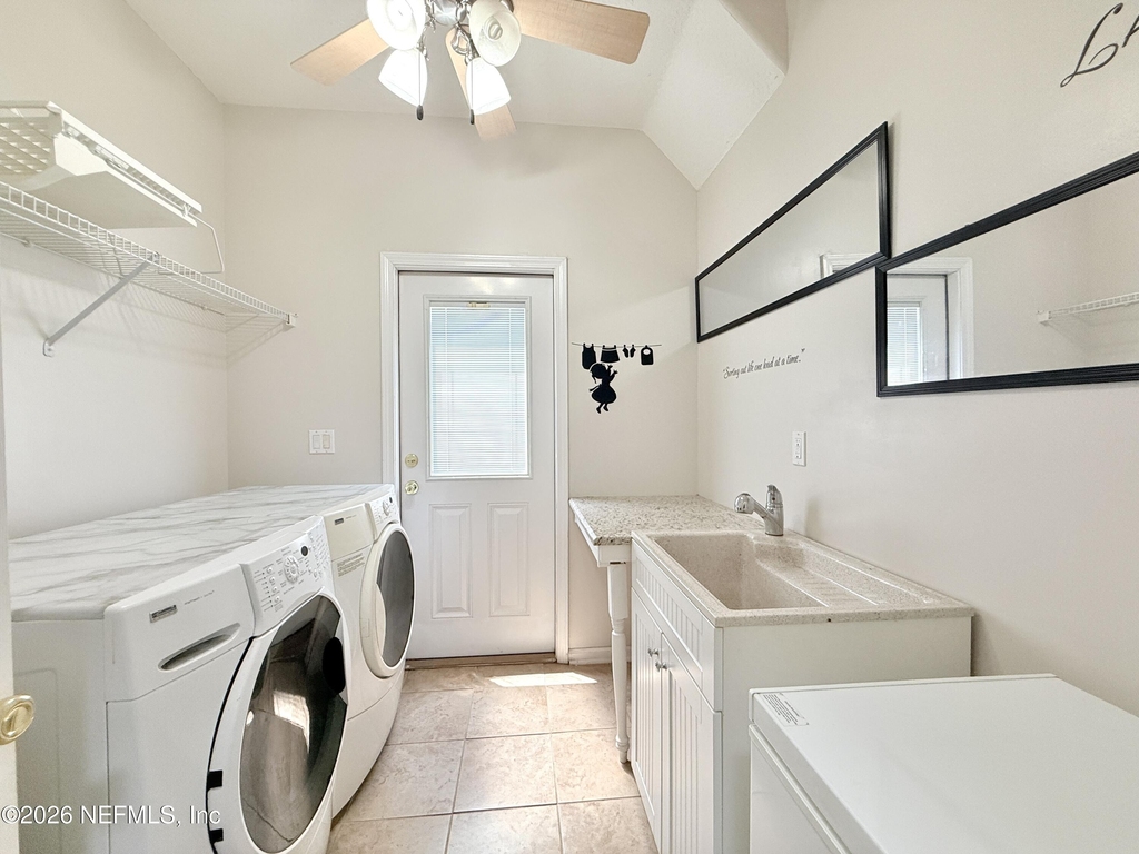 11288 Panther Creek Parkway - Photo 18