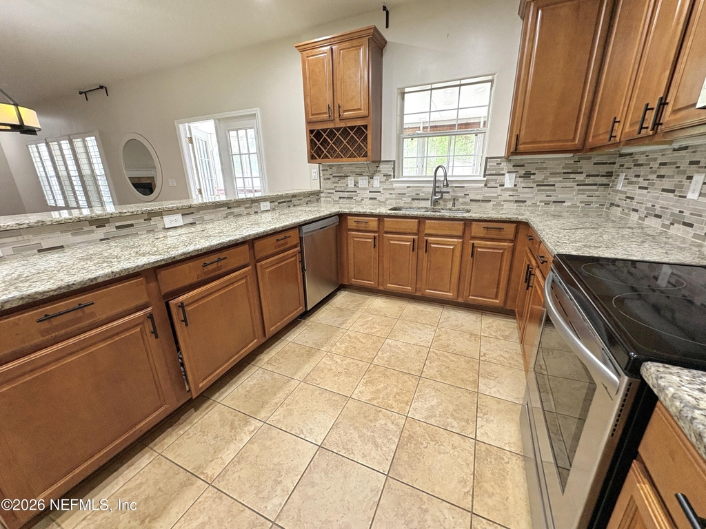 11288 Panther Creek Parkway - Photo 10