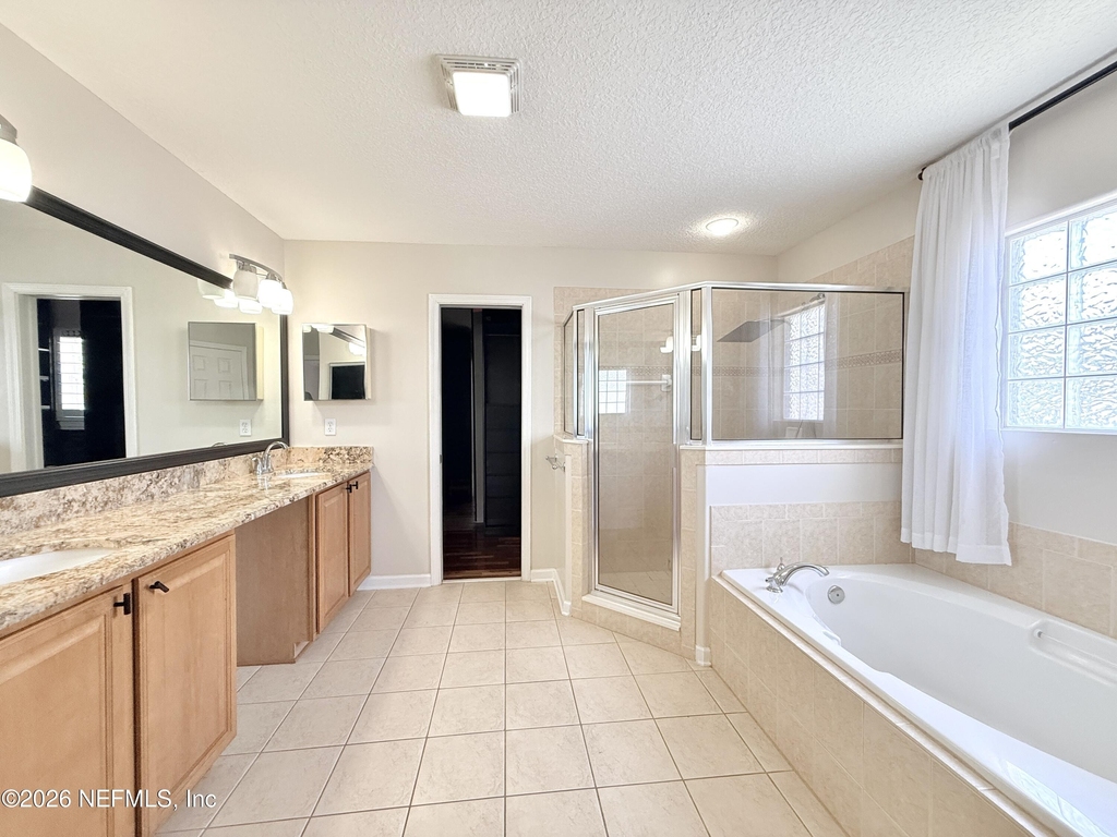 11288 Panther Creek Parkway - Photo 24
