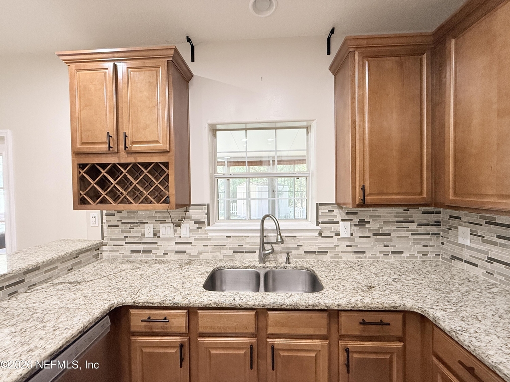11288 Panther Creek Parkway - Photo 14