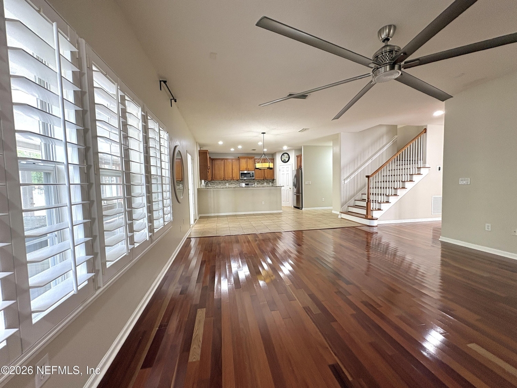 11288 Panther Creek Parkway - Photo 8