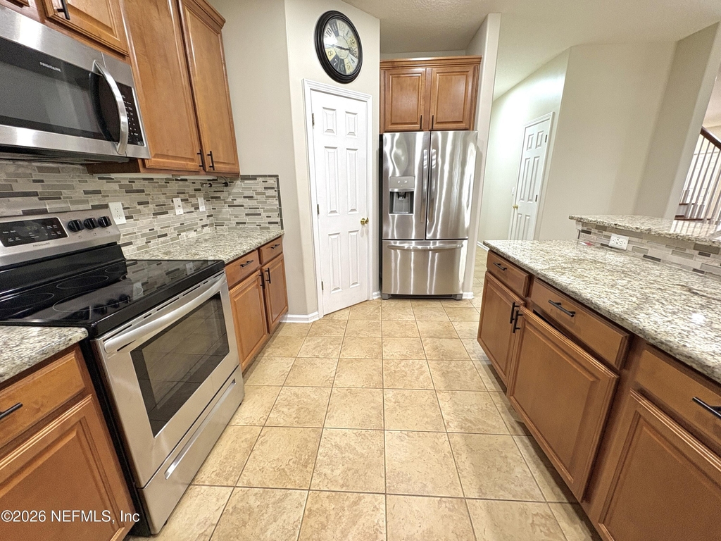 11288 Panther Creek Parkway - Photo 11