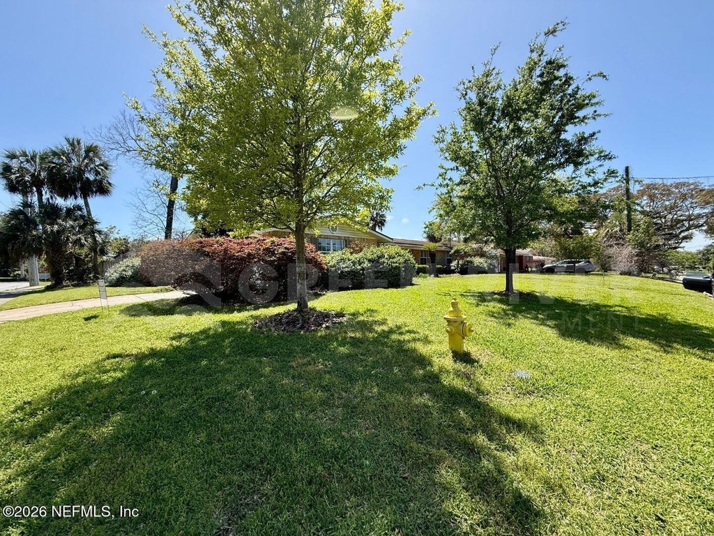 2 Fairway Road - Photo 4
