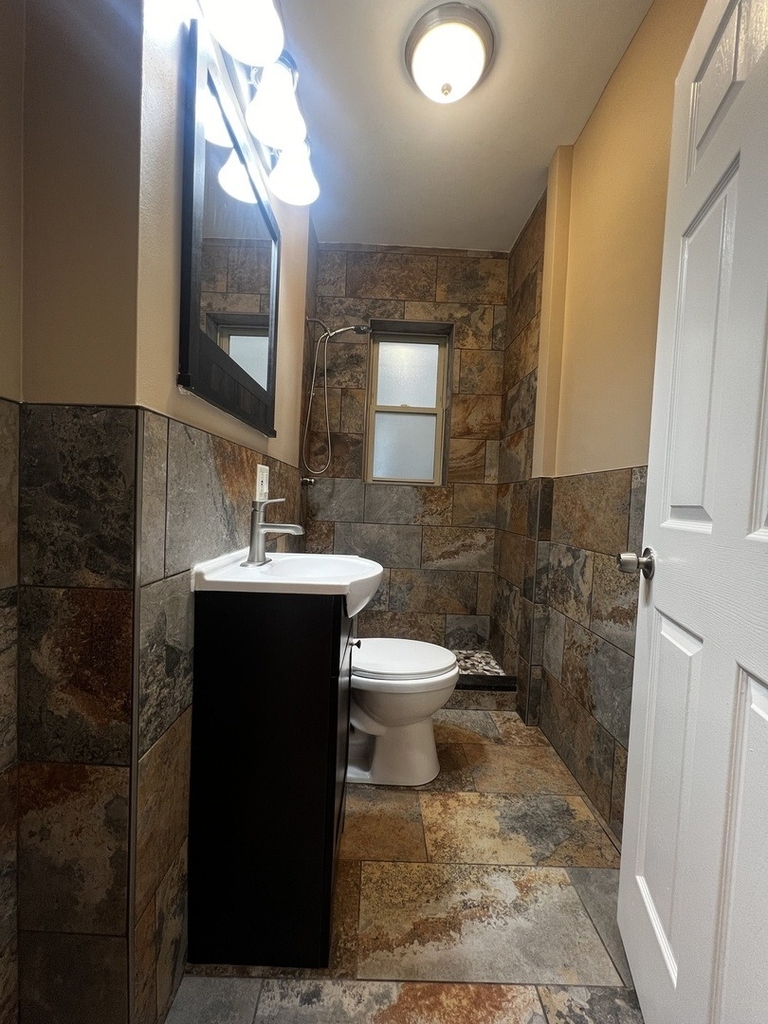 735 N Hamlin Avenue - Photo 7