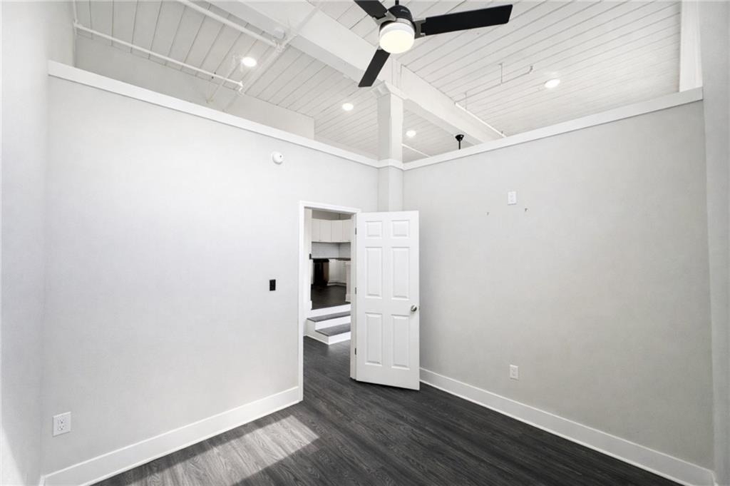 161 Sw Mangum Street - Photo 3