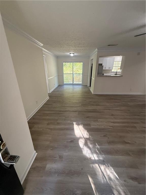 106 Sterling Court - Photo 4