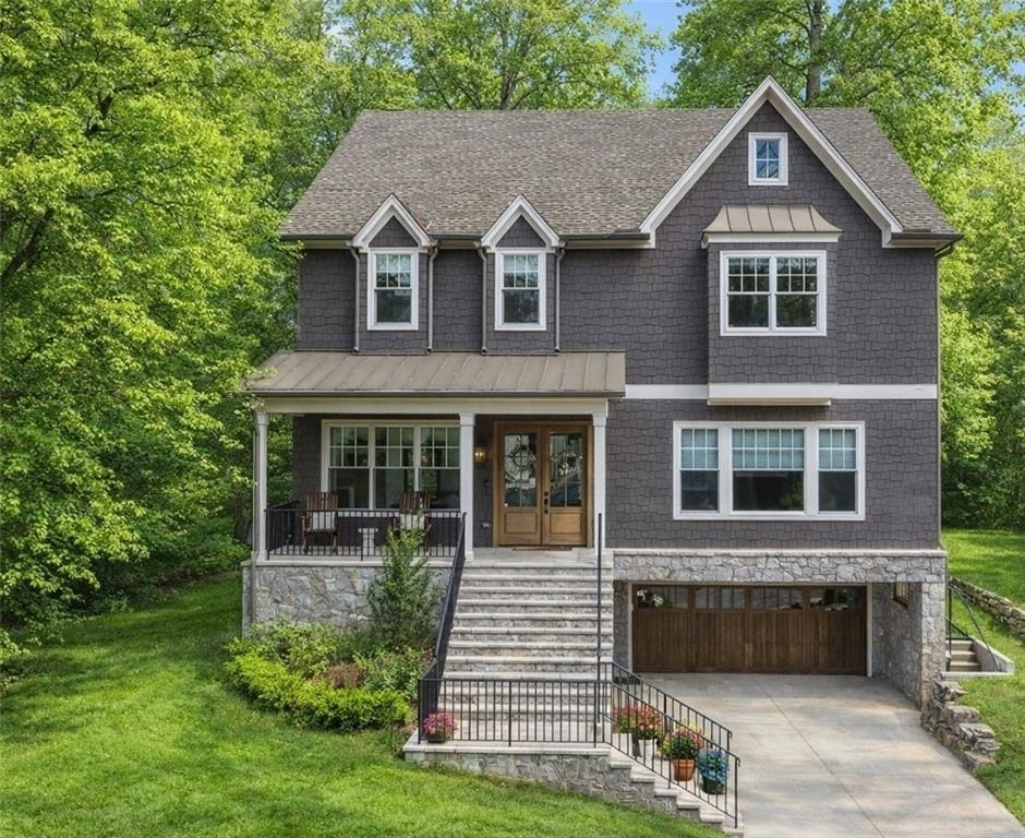 1381 Wessyngton Road Ne - Photo 0