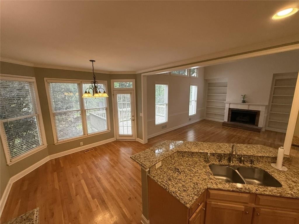 5730 Devonshire Way - Photo 4