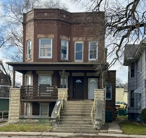 111 N Center Street - Photo 0