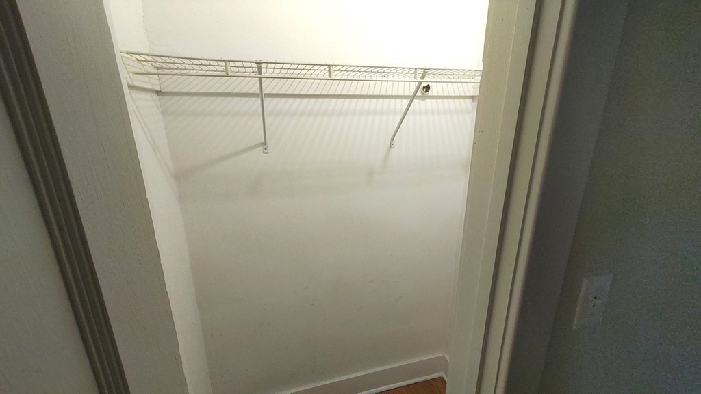 111 N Center Street - Photo 9