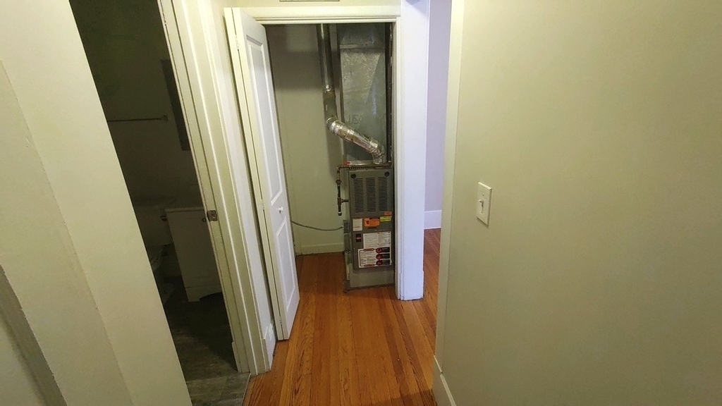 111 N Center Street - Photo 5