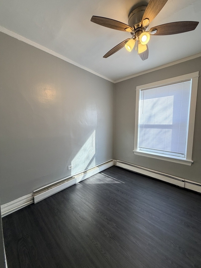7700 S Green Street - Photo 5