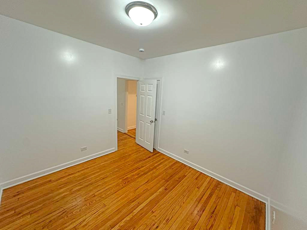 5145 W Ferdinand Street - Photo 7
