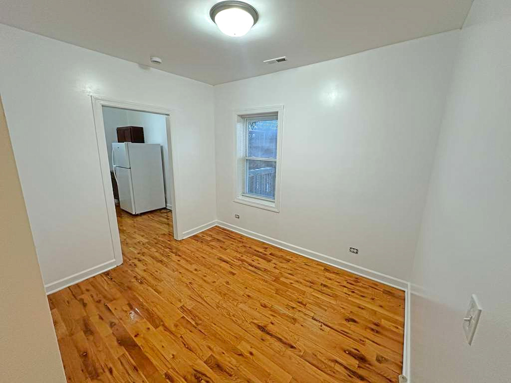 5145 W Ferdinand Street - Photo 1