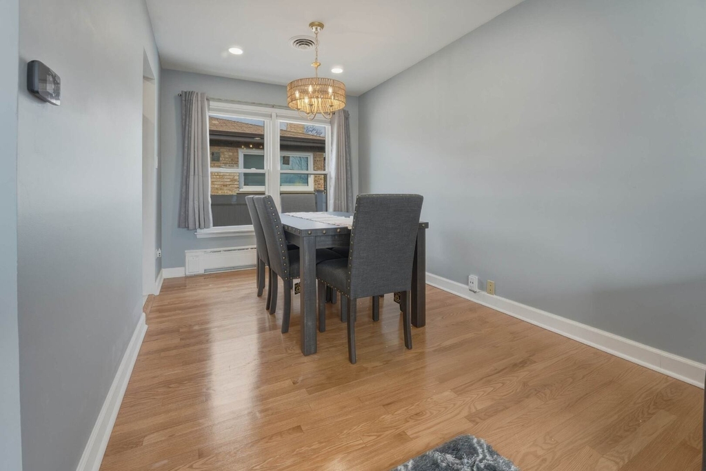 8901 Moody Avenue - Photo 2