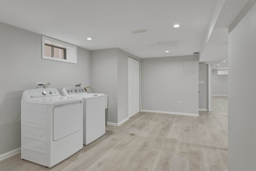 8901 Moody Avenue - Photo 21