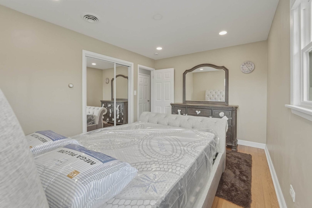 8901 Moody Avenue - Photo 13