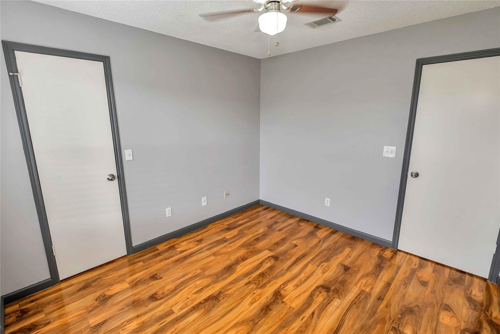 5216 Spring Branch Drive - Photo 14
