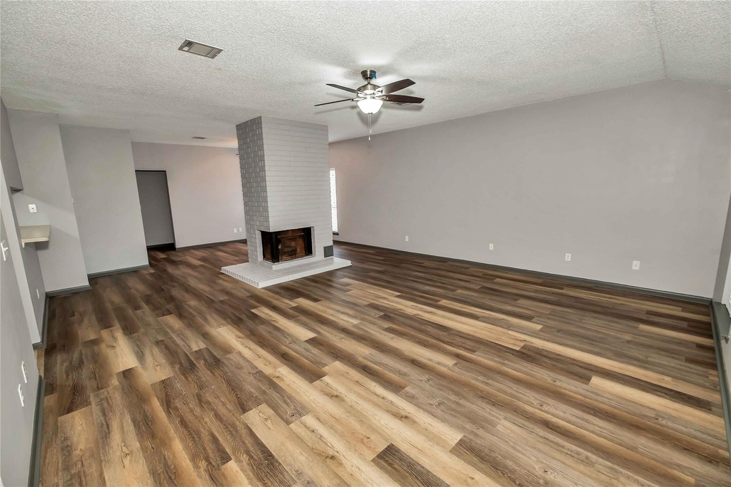 5216 Spring Branch Drive - Photo 1