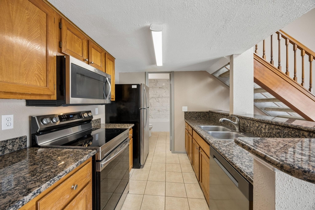 2300 Old Spanish Trail - Photo 5