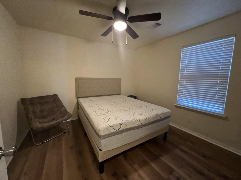 2403 Summers Glen Court - Photo 19