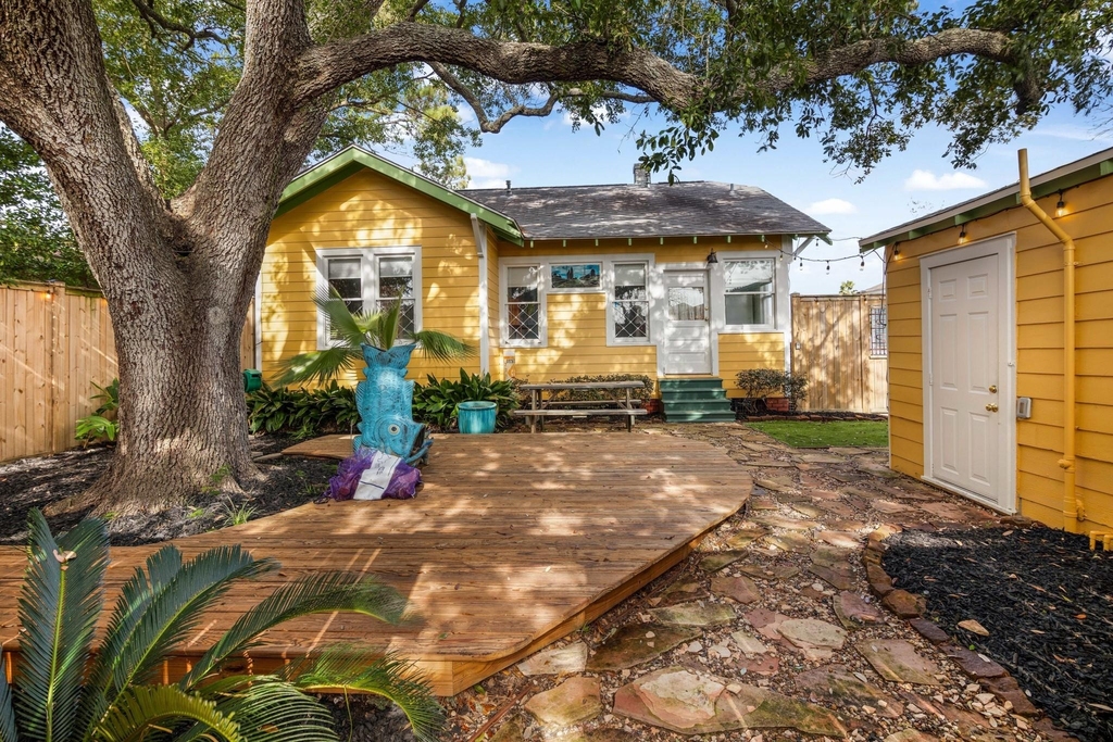 4823 Fannin Drive - Photo 37