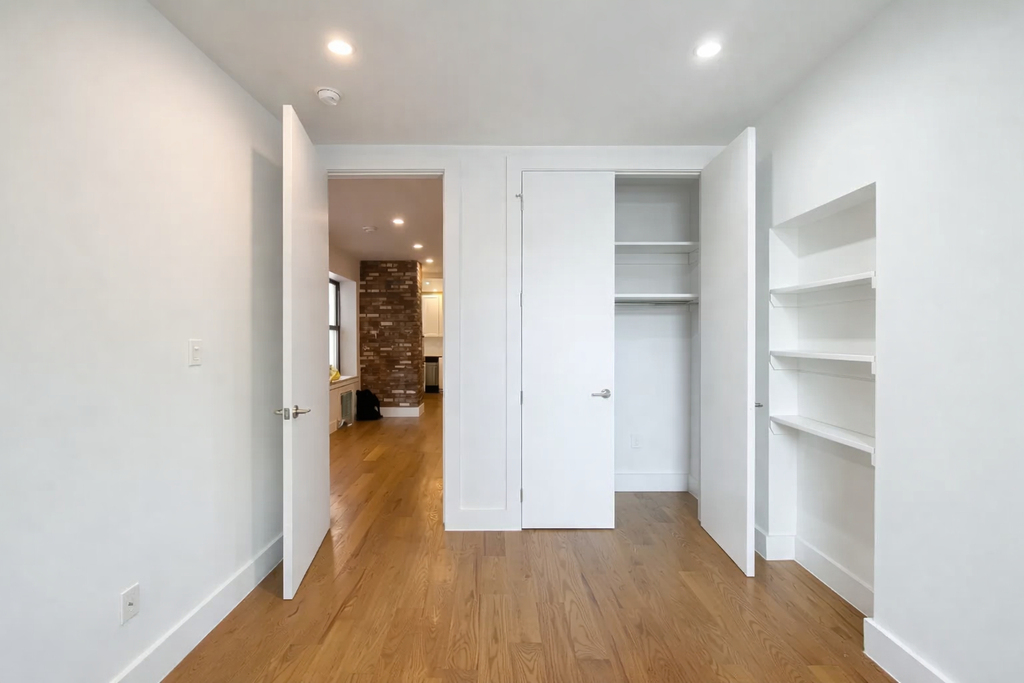 115 Carlton Avenue - Photo 6