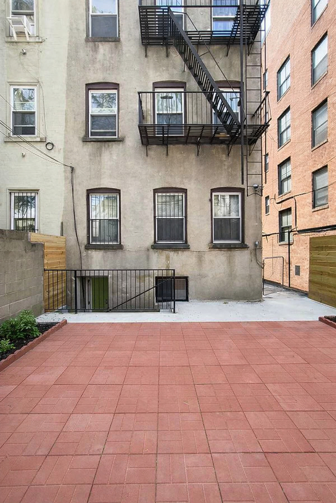 115 Carlton Avenue - Photo 10