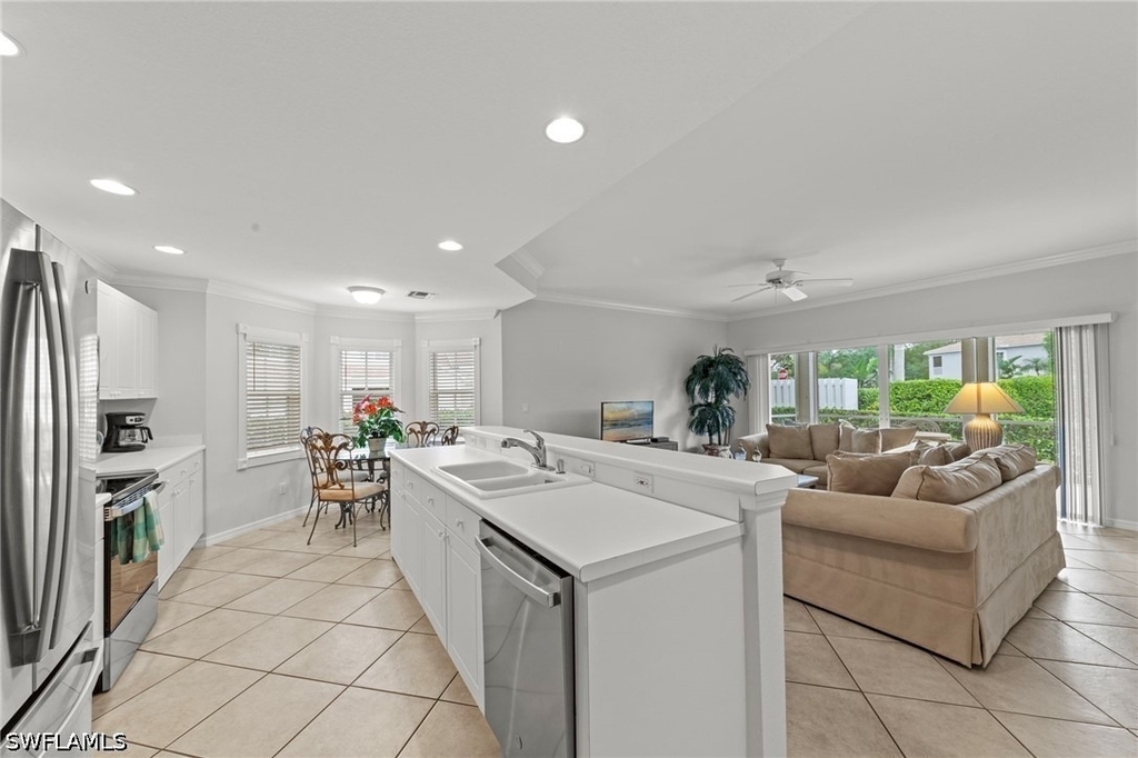 28611 Carriage Home Drive - Photo 8