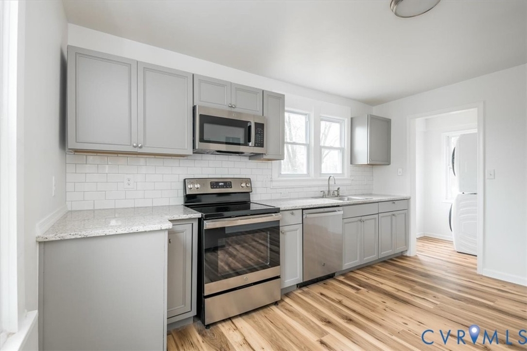 2726 Alexander Avenue - Photo 17