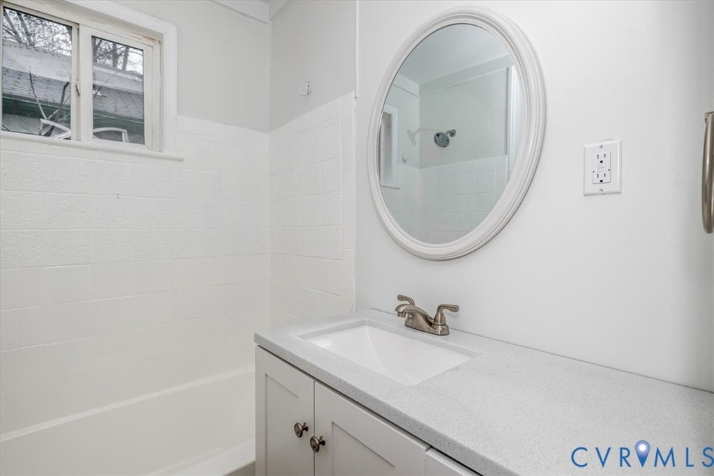 2726 Alexander Avenue - Photo 25