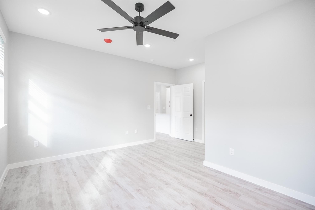 2101 Reinke Road - Photo 15