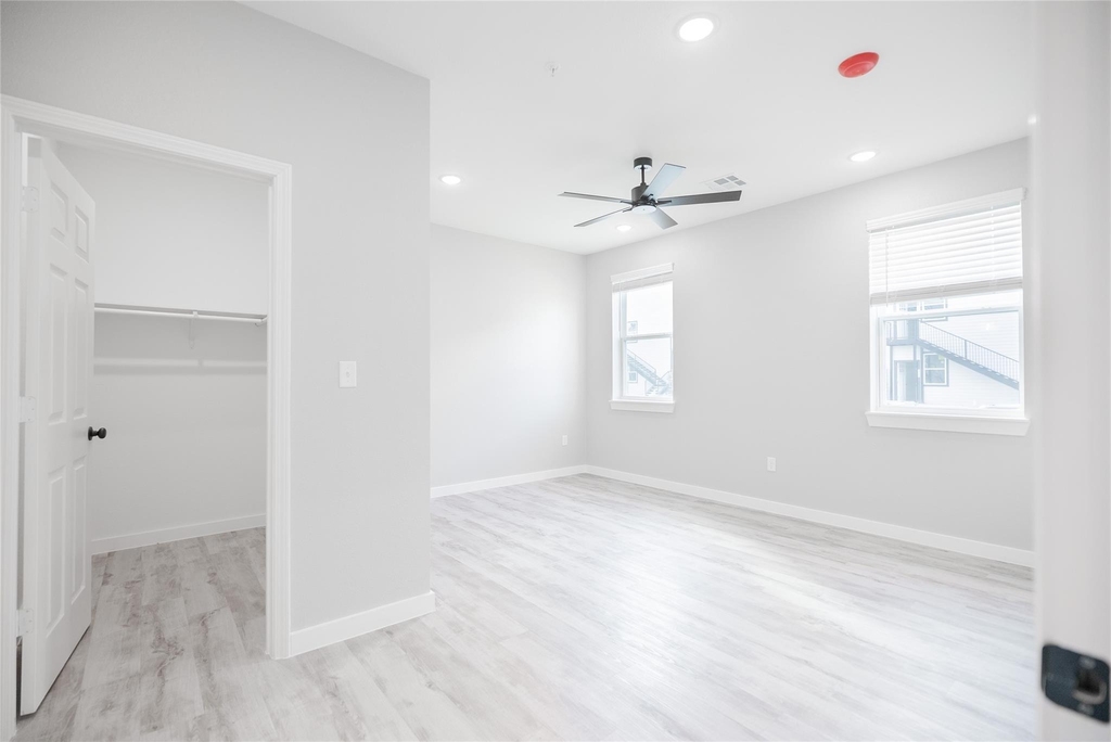 2101 Reinke Road - Photo 13