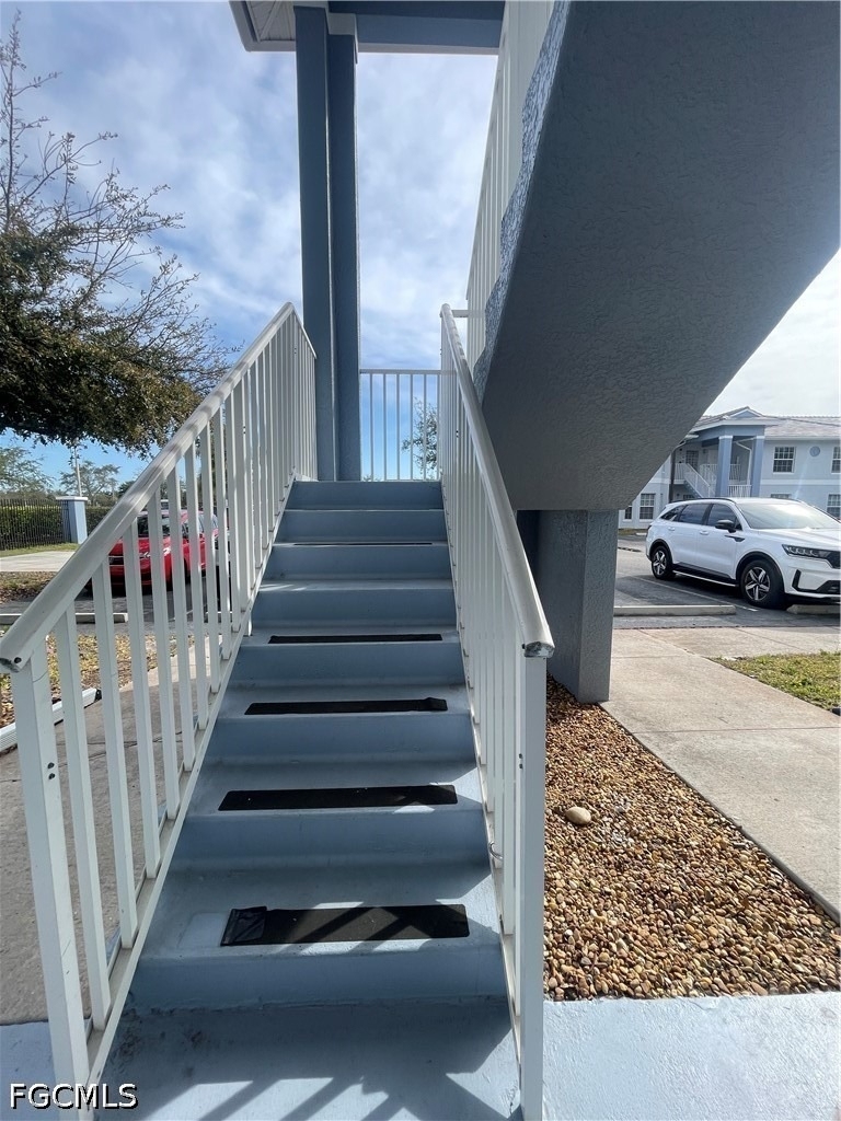8555 Bernwood Cove Loop - Photo 5