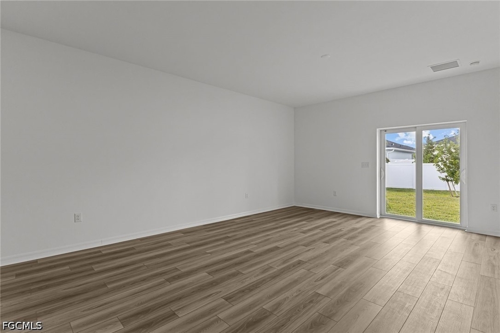 43153 Wild Indigo Road - Photo 3