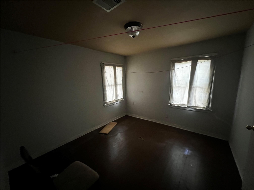 5926 Southtown Street - Photo 5