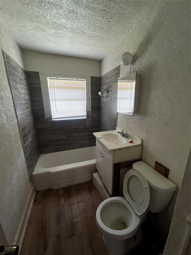 5926 Southtown Street - Photo 6