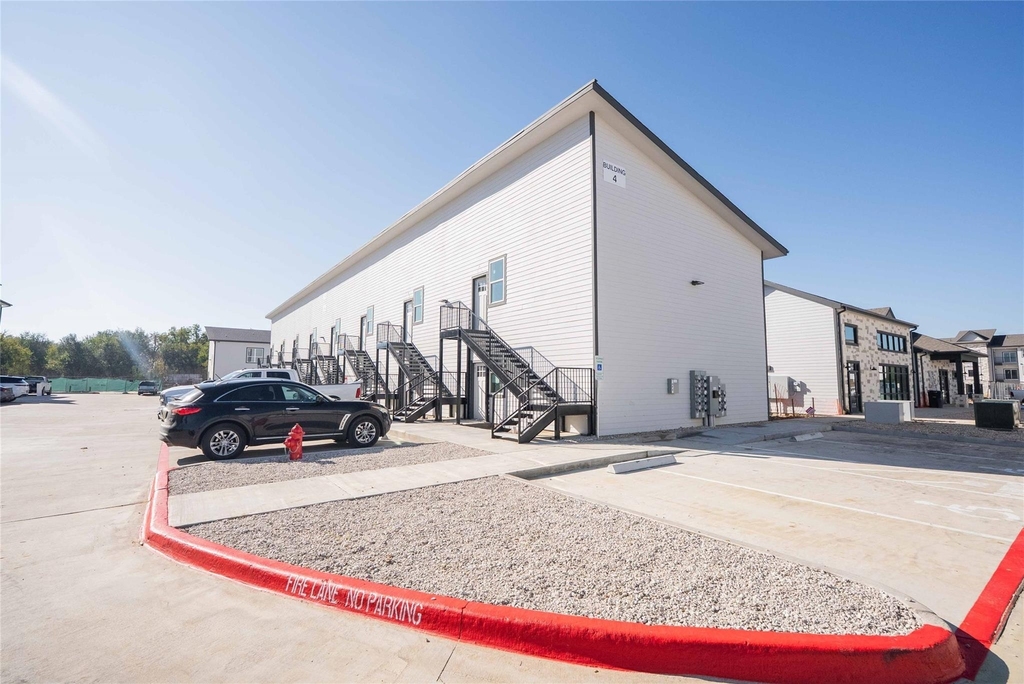 2101 Renike Road - Photo 17