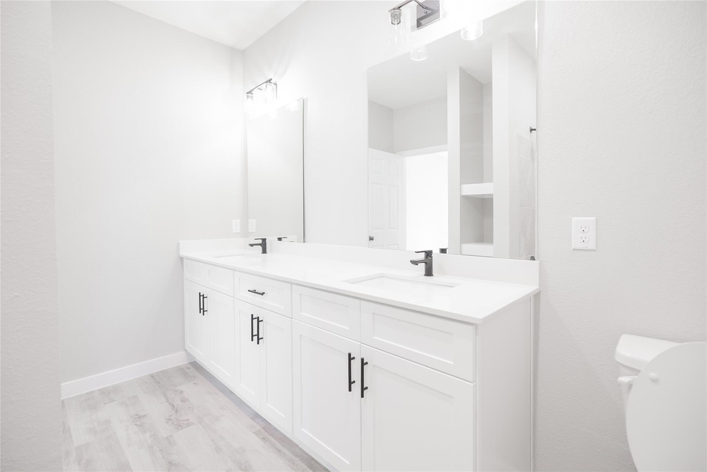 2101 Reinke Road - Photo 19