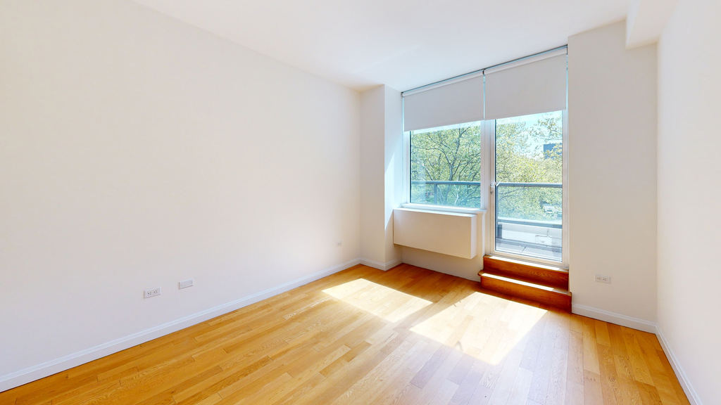 795 Columbus Ave - Photo 3