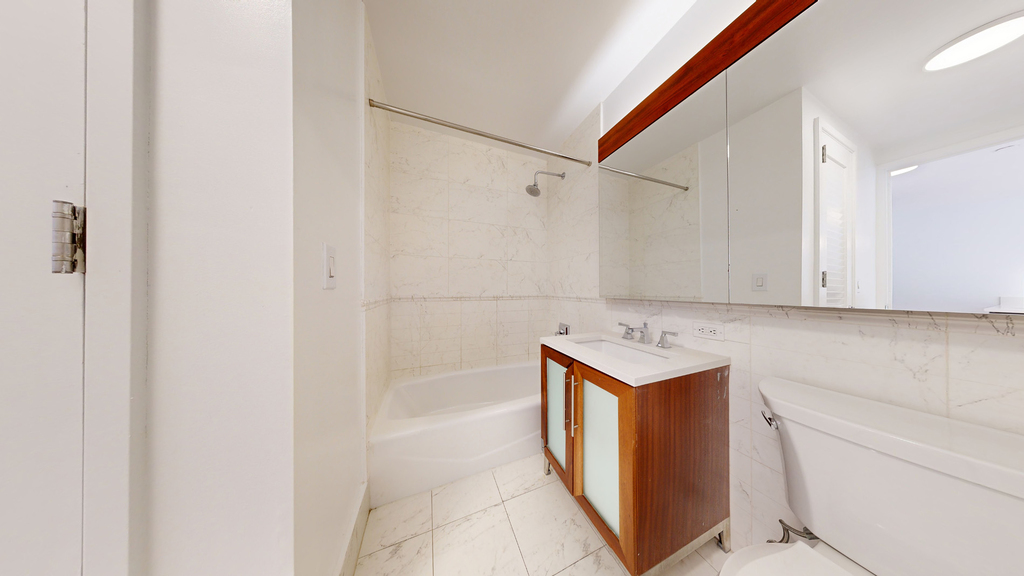 795 Columbus Ave - Photo 4